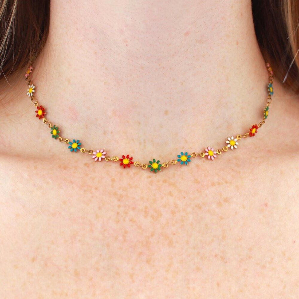 Necklace choker dainty flower Enamel Color daisy chain, waterproof jewelry